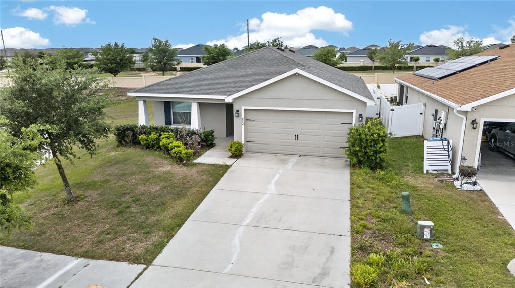 Active With Contract: $2,200 (4 beds, 2 baths, 1749 Square Feet)