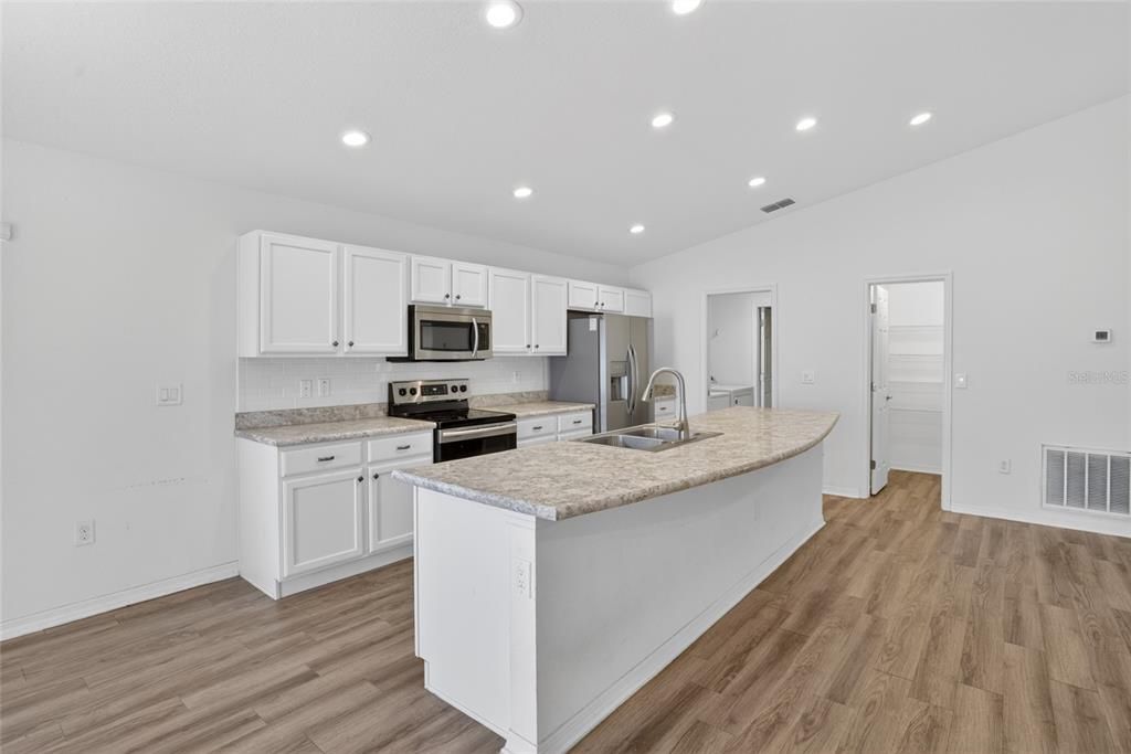 Active With Contract: $2,200 (4 beds, 2 baths, 1749 Square Feet)