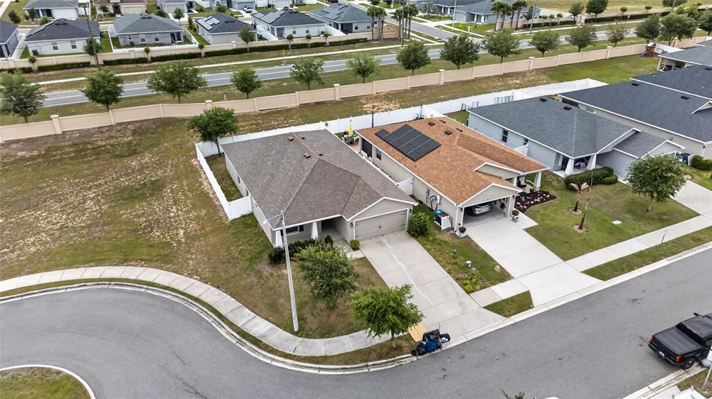 Active With Contract: $2,200 (4 beds, 2 baths, 1749 Square Feet)
