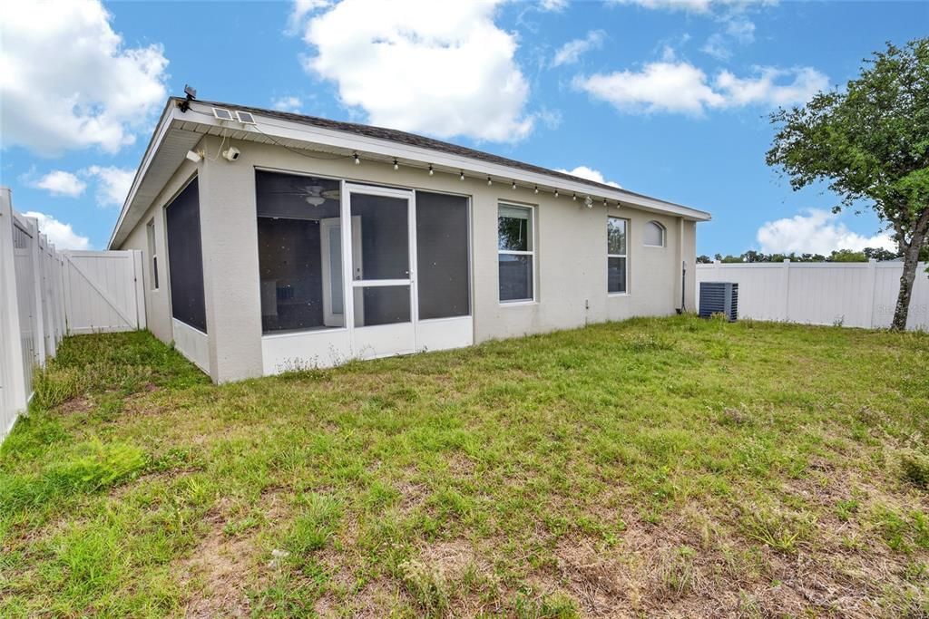 Active With Contract: $2,200 (4 beds, 2 baths, 1749 Square Feet)