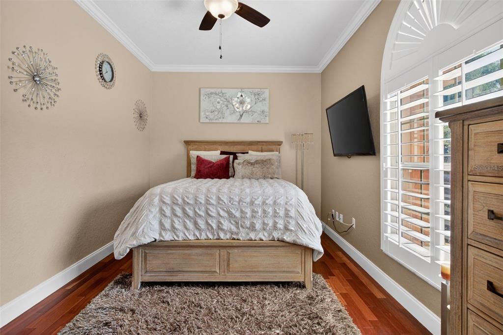 En Venta: $1,085,000 (5 camas, 4 baños, 4209 Pies cuadrados)