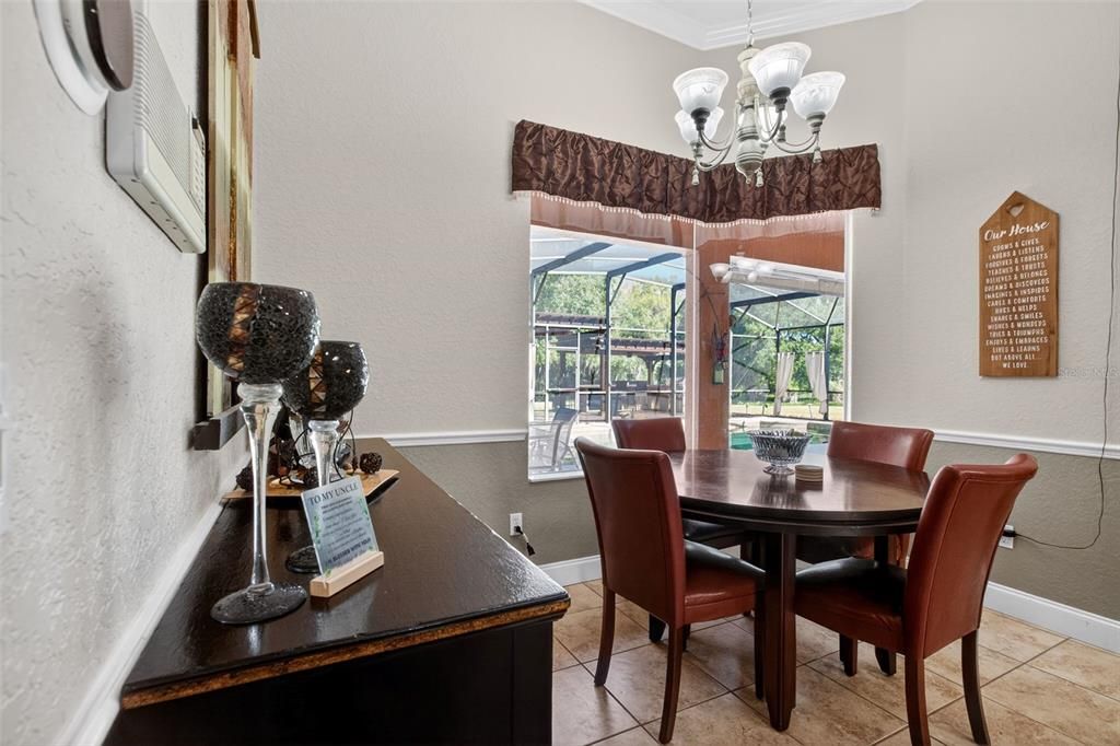 En Venta: $1,085,000 (5 camas, 4 baños, 4209 Pies cuadrados)