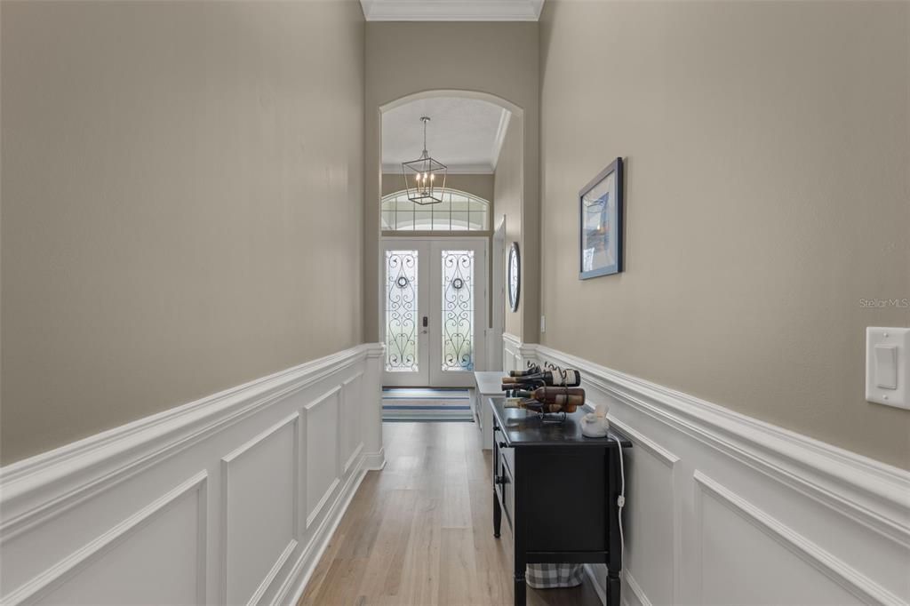 For Sale: $650,000 (4 beds, 3 baths, 2517 Square Feet)