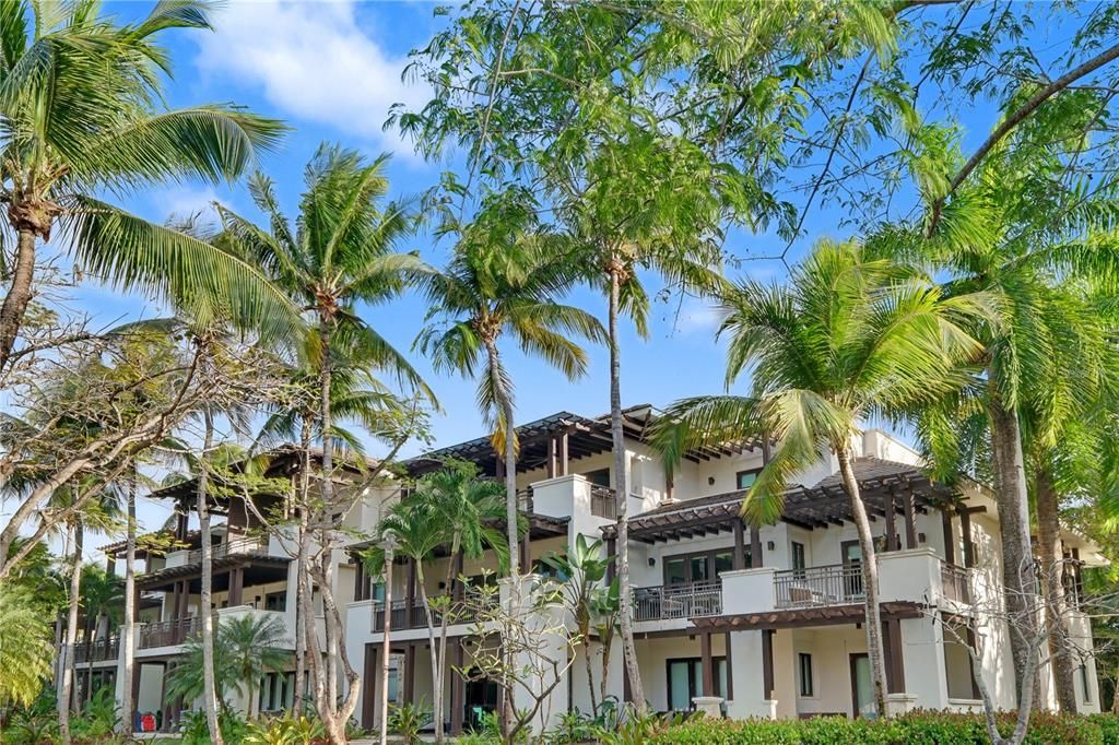 En Venta: $3,200,000 (3 camas, 3 baños, 2306 Pies cuadrados)