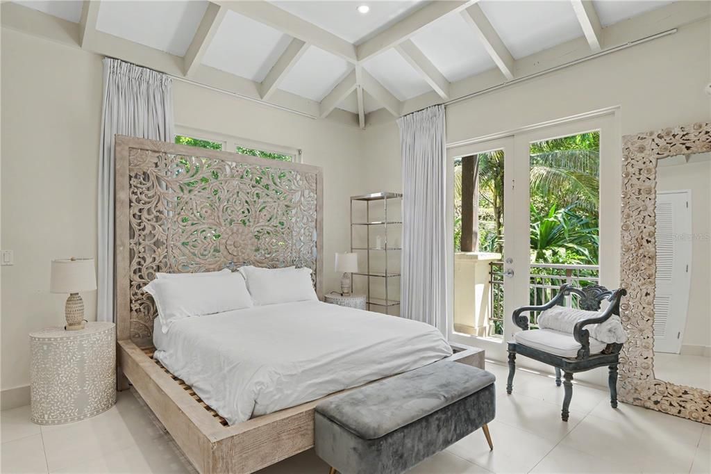 En Venta: $3,200,000 (3 camas, 3 baños, 2306 Pies cuadrados)