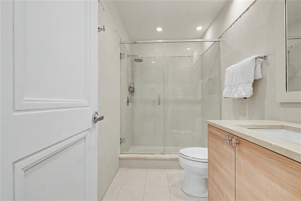 En Venta: $3,200,000 (3 camas, 3 baños, 2306 Pies cuadrados)