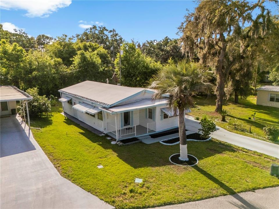For Sale: $95,000 (2 beds, 2 baths, 864 Square Feet)