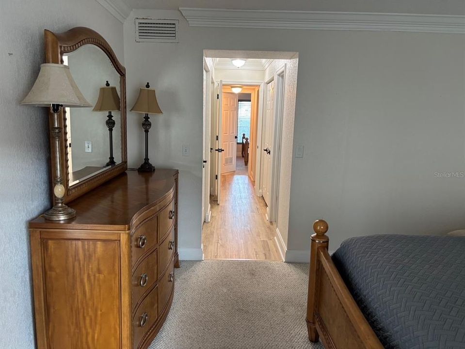 For Rent: $2,000 (2 beds, 2 baths, 1090 Square Feet)
