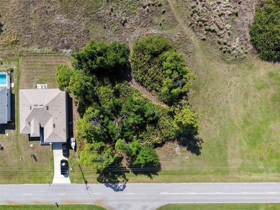 На продажу: $25,000 (0.19 acres)