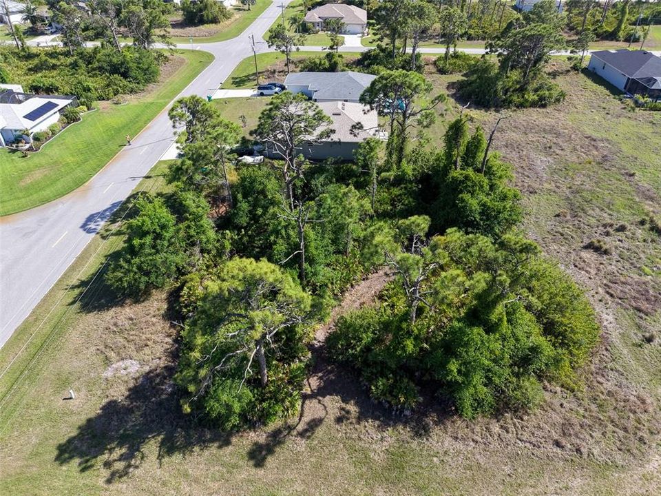 На продажу: $25,000 (0.19 acres)