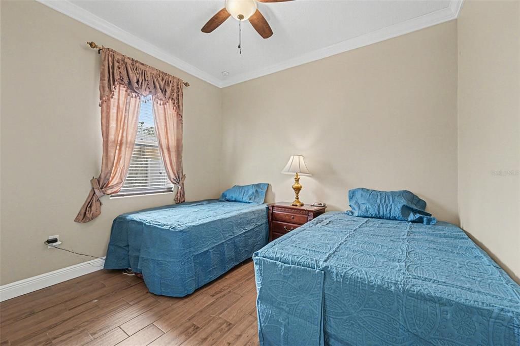 For Sale: $330,000 (3 beds, 2 baths, 1630 Square Feet)