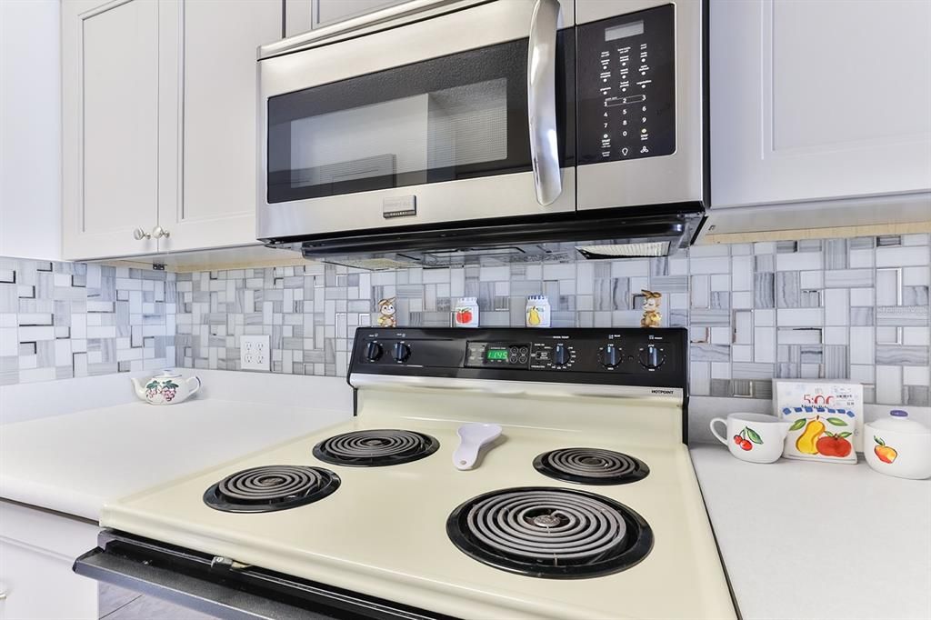 待售: $449,900 (2 贝兹, 2 浴室, 1200 平方英尺)