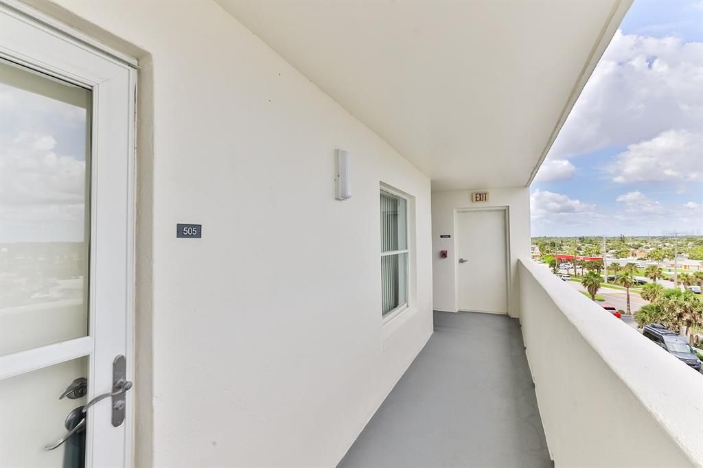 待售: $449,900 (2 贝兹, 2 浴室, 1200 平方英尺)