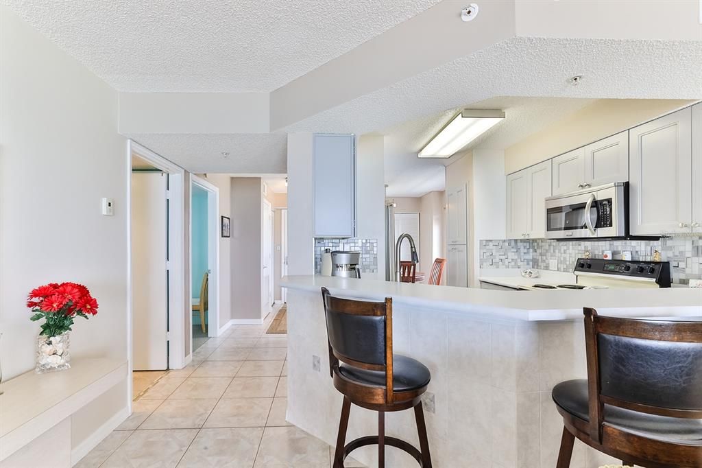 待售: $449,900 (2 贝兹, 2 浴室, 1200 平方英尺)