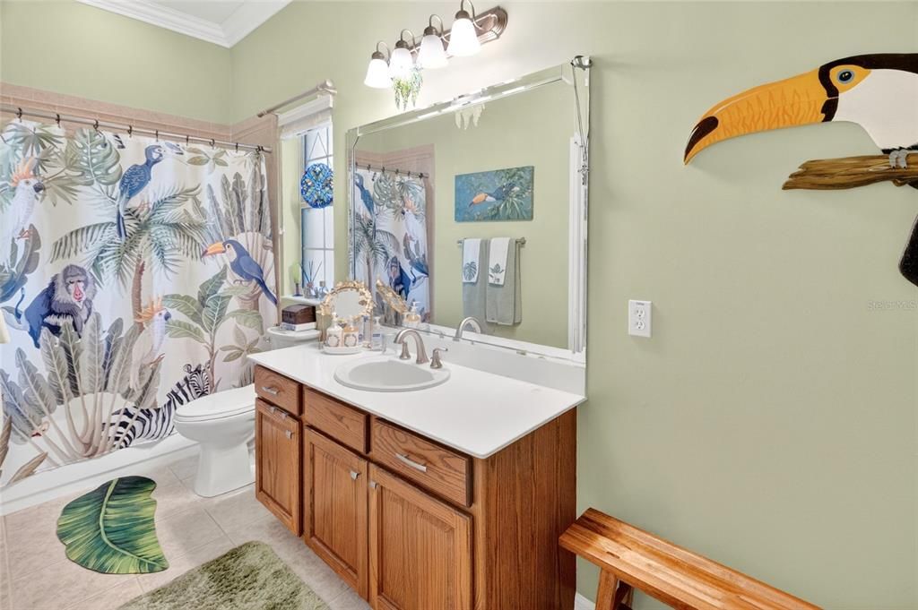 For Sale: $380,000 (3 beds, 2 baths, 1943 Square Feet)