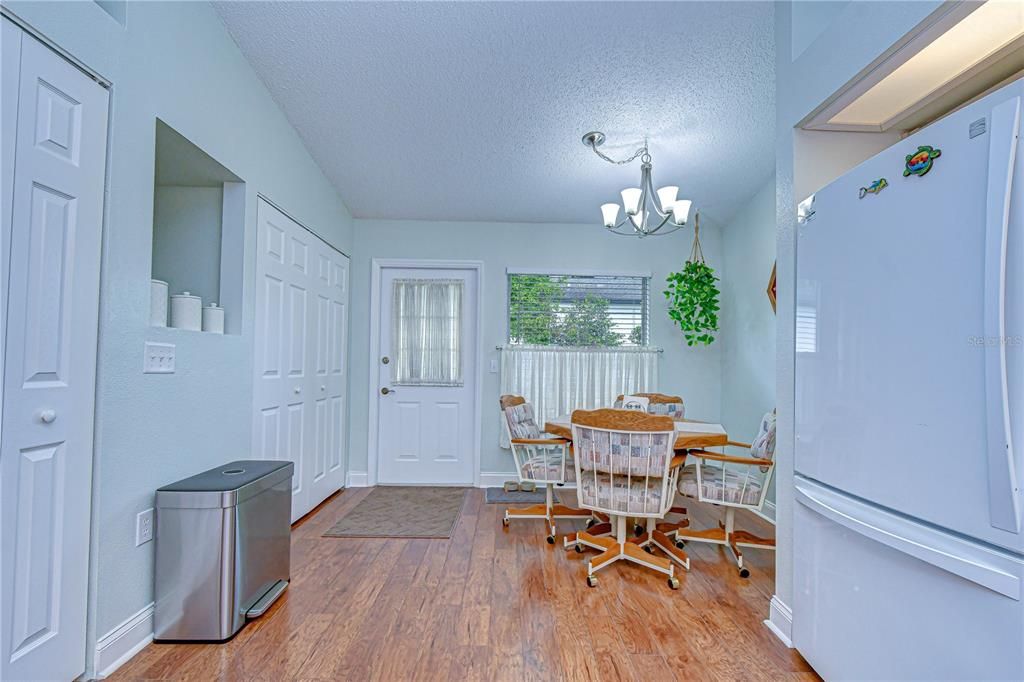 En Venta: $199,900 (2 camas, 2 baños, 1201 Pies cuadrados)