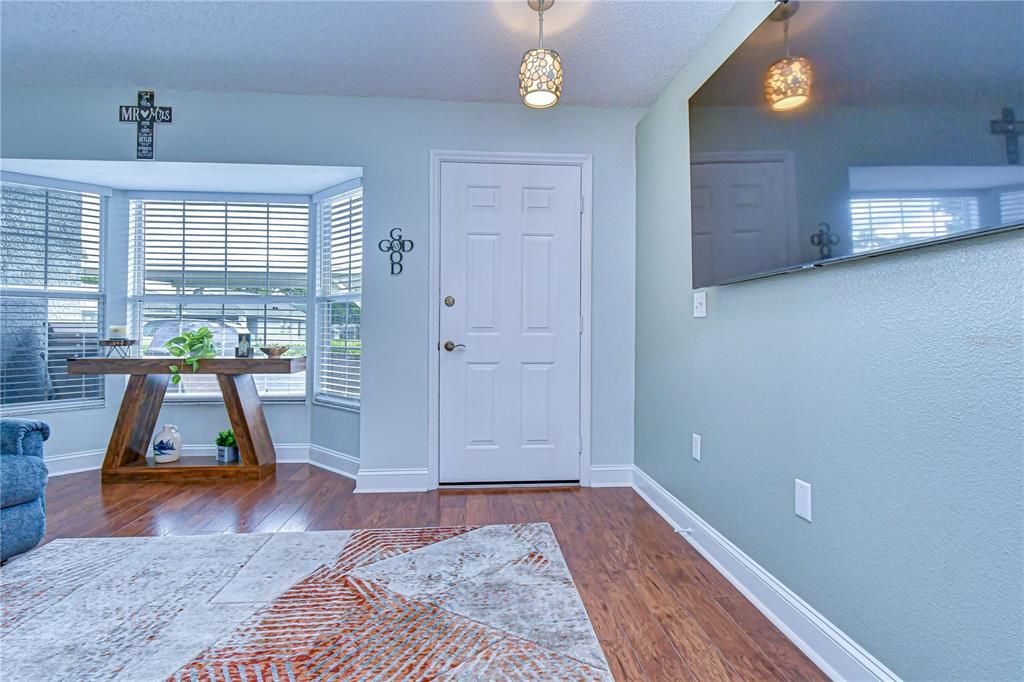 En Venta: $199,900 (2 camas, 2 baños, 1201 Pies cuadrados)