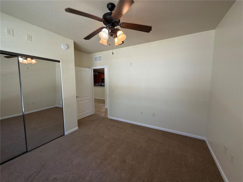 Active With Contract: $1,650 (3 beds, 3 baths, 1217 Square Feet)