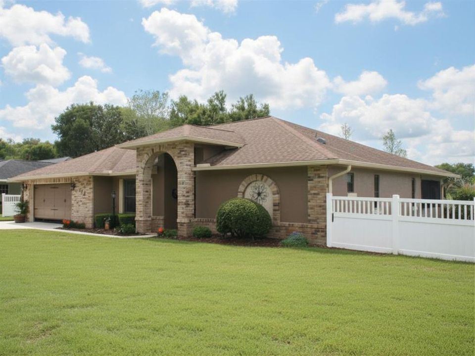 Active With Contract: $499,900 (3 beds, 2 baths, 2163 Square Feet)