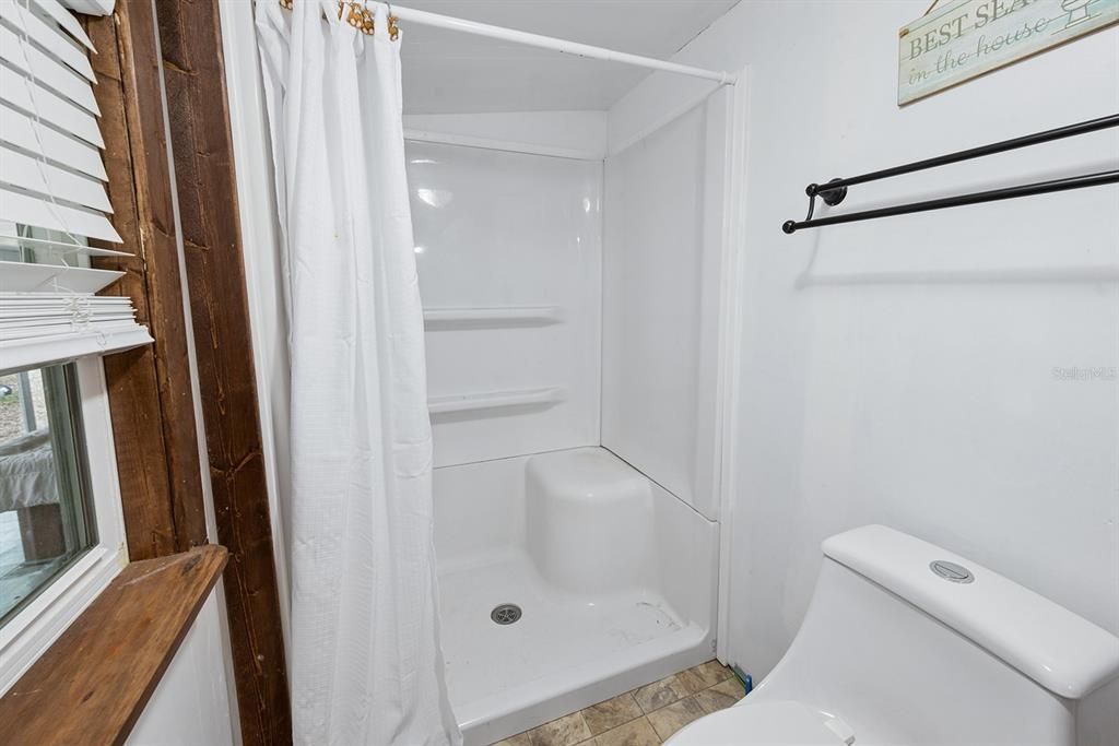 For Sale: $395,000 (3 beds, 2 baths, 1462 Square Feet)