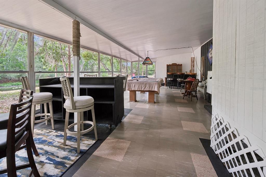 For Sale: $395,000 (3 beds, 2 baths, 1462 Square Feet)