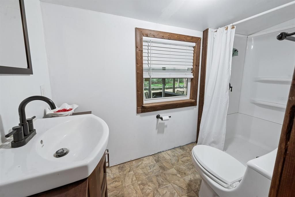 For Sale: $395,000 (3 beds, 2 baths, 1462 Square Feet)