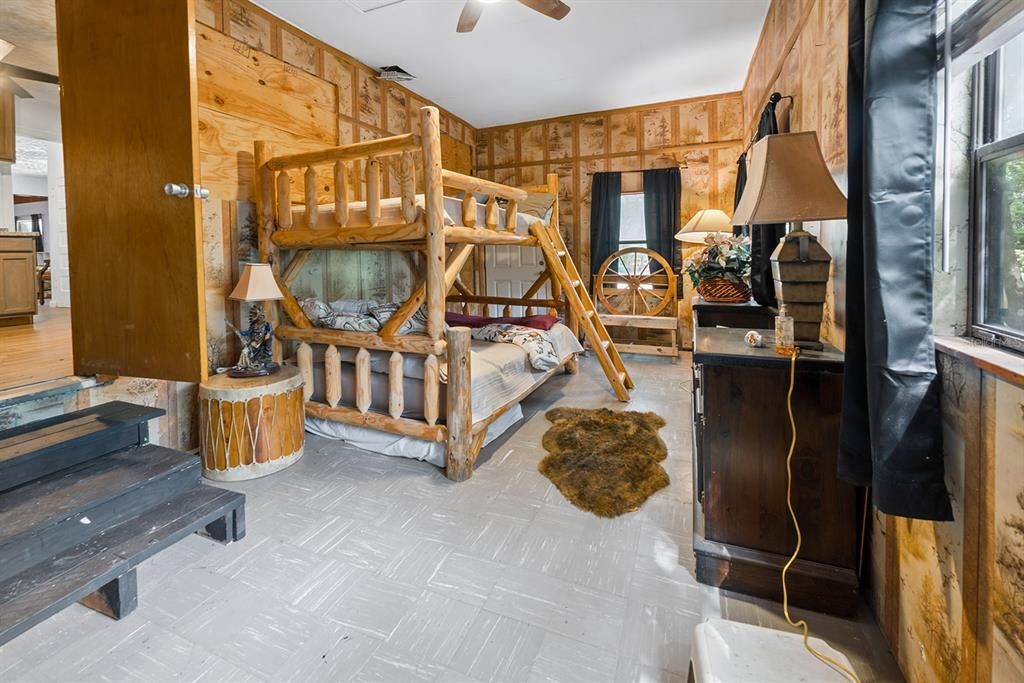 For Sale: $395,000 (3 beds, 2 baths, 1462 Square Feet)