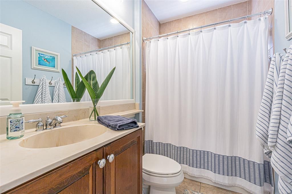 Active With Contract: $899,000 (4 beds, 4 baths, 4052 Square Feet)