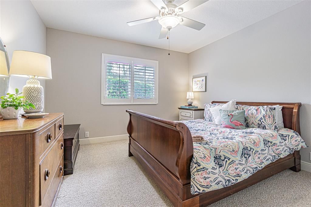 Active With Contract: $899,000 (4 beds, 4 baths, 4052 Square Feet)