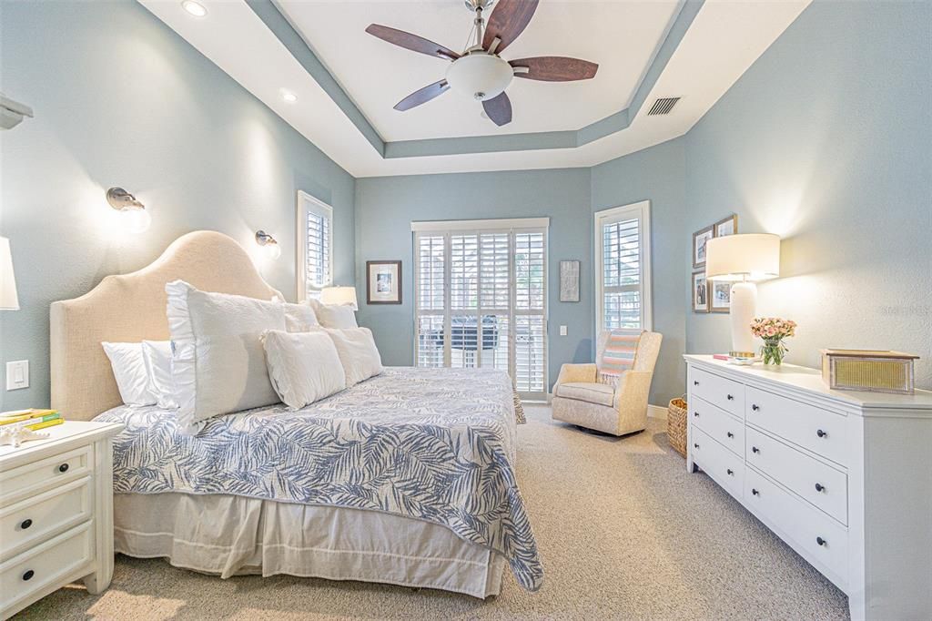 Active With Contract: $899,000 (4 beds, 4 baths, 4052 Square Feet)
