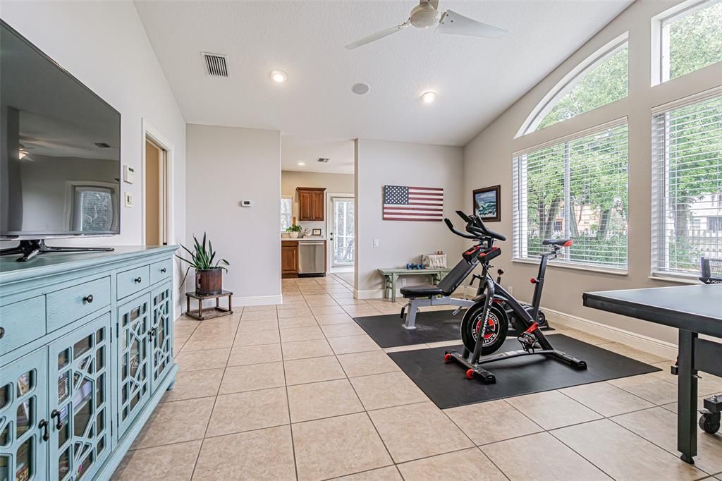 Active With Contract: $899,000 (4 beds, 4 baths, 4052 Square Feet)