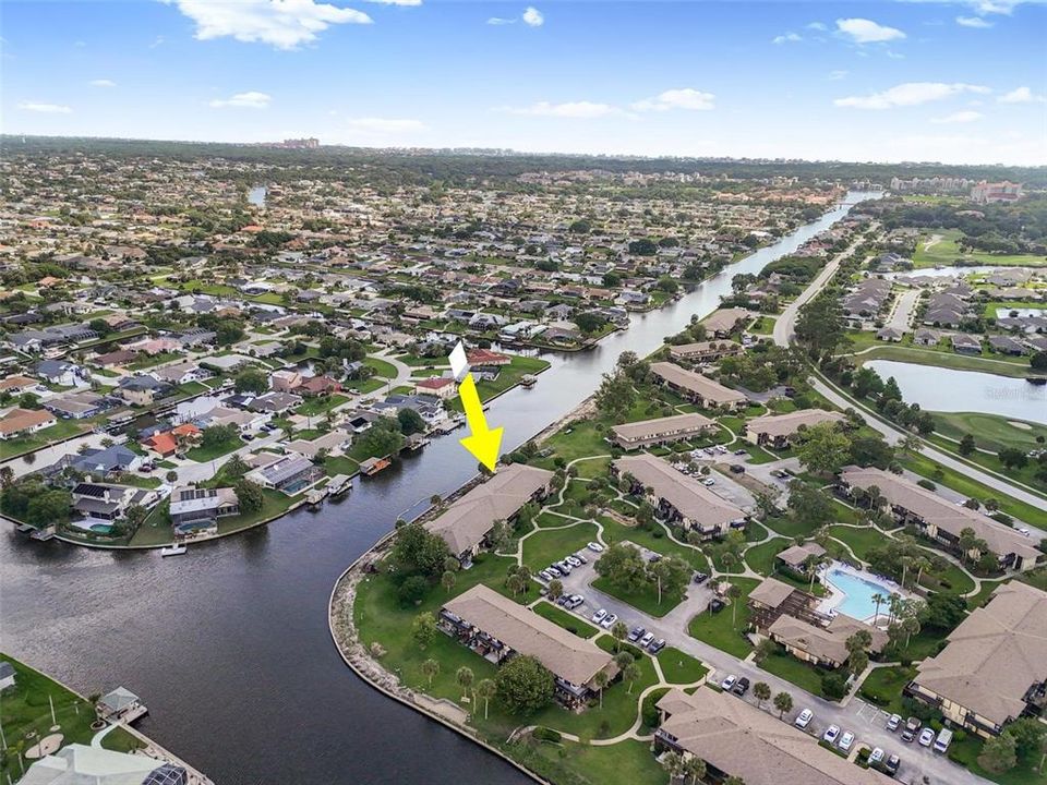 For Sale: $199,000 (2 beds, 1 baths, 1127 Square Feet)