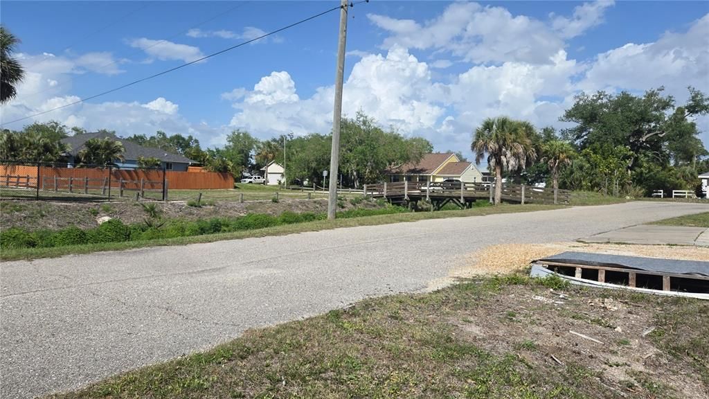 En Venta: $199,000 (0.46 acres)