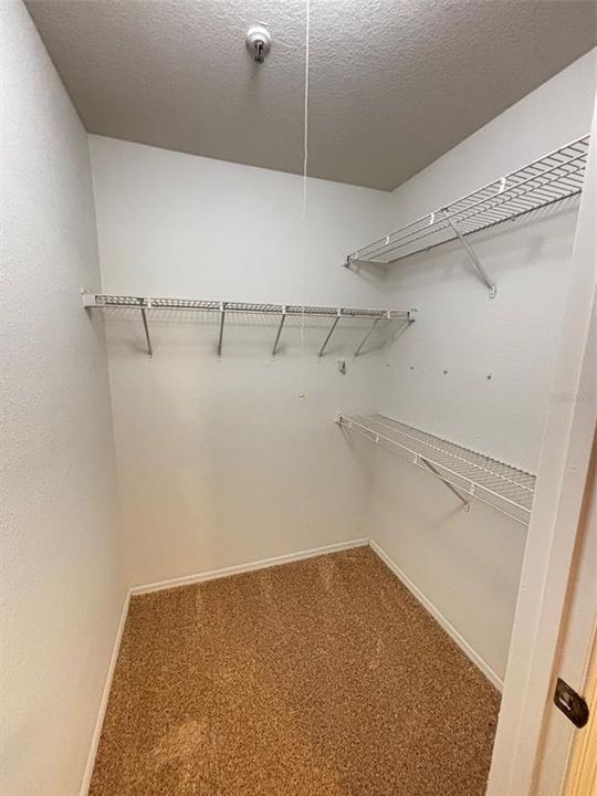 For Sale: $168,000 (2 beds, 2 baths, 1140 Square Feet)