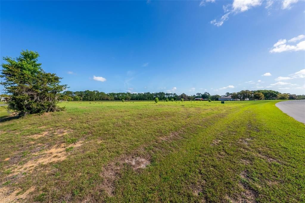 En Venta: $159,900 (1.00 acres)