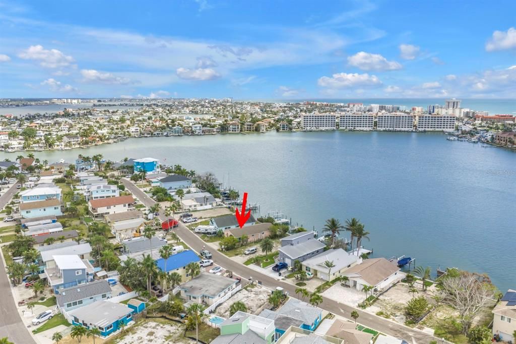 For Sale: $599,000 (0.10 acres)