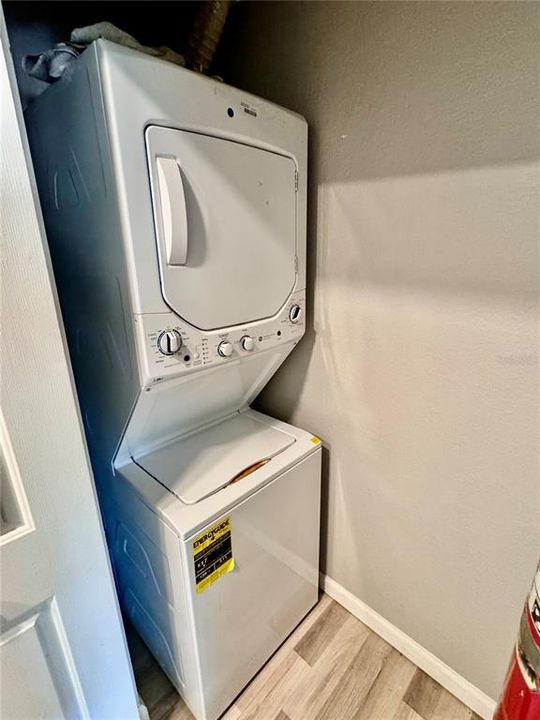 Под контрактом: $152,500 (1 спален, 1 ванн, 674 Квадратных фут)