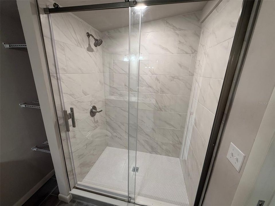 На продажу: $184,900 (3 спален, 2 ванн, 1362 Квадратных фут)