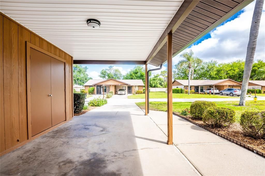 For Sale: $220,000 (2 beds, 2 baths, 1078 Square Feet)