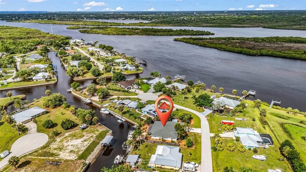 En Venta: $699,000 (3 camas, 2 baños, 3164 Pies cuadrados)