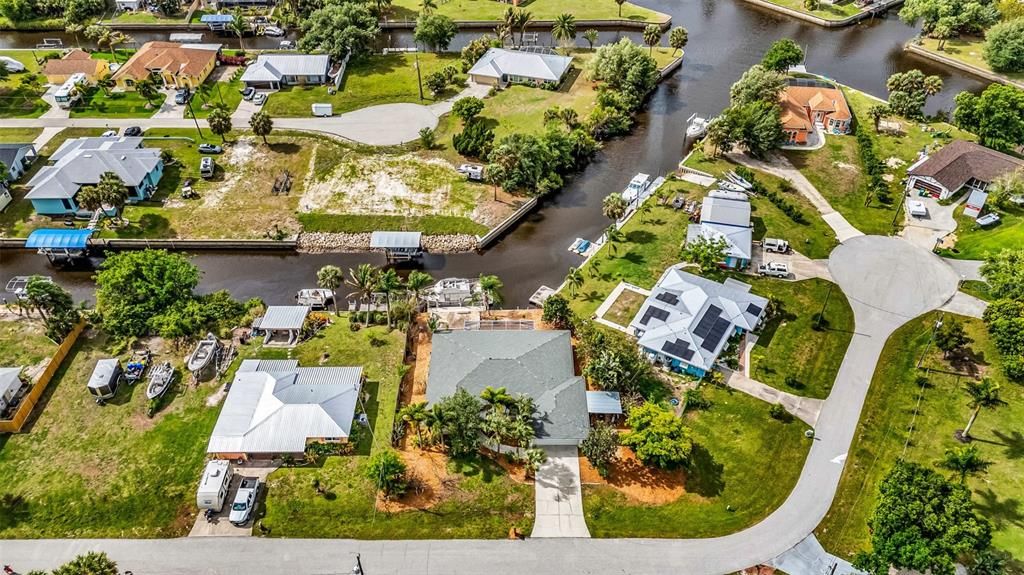 En Venta: $699,000 (3 camas, 2 baños, 3164 Pies cuadrados)
