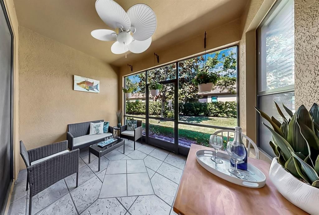 出租: $2,000 (2 贝兹, 2 浴室, 1461 平方英尺)