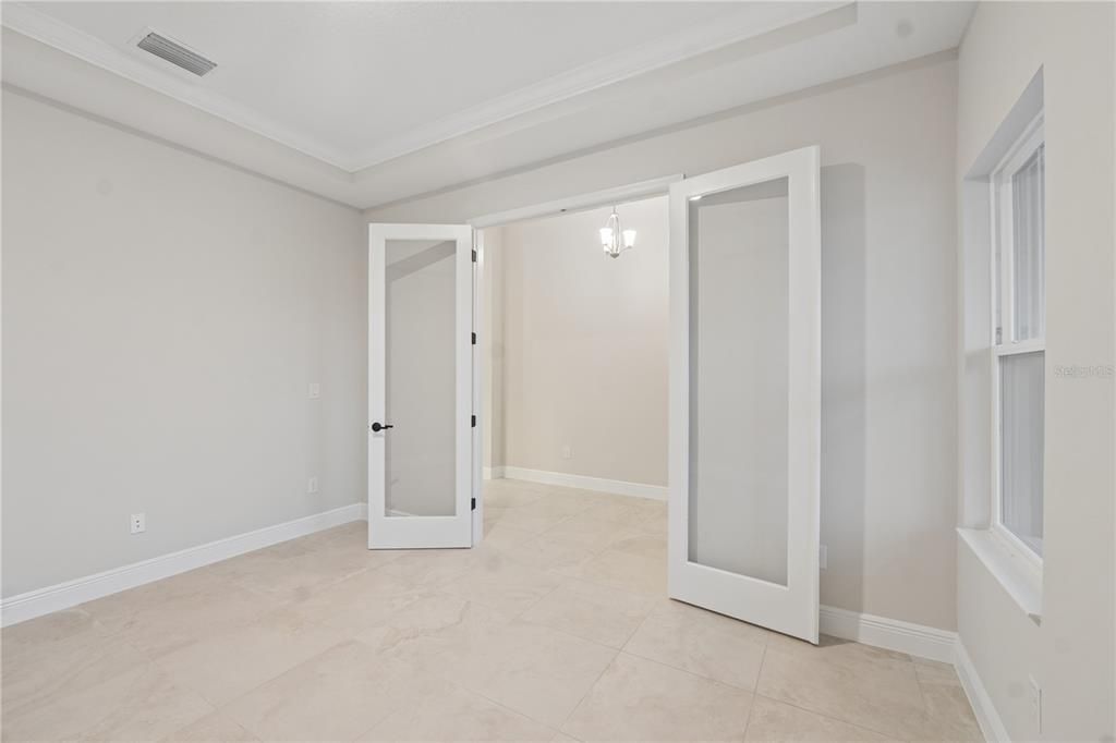 En Venta: $1,295,000 (5 camas, 4 baños, 4673 Pies cuadrados)