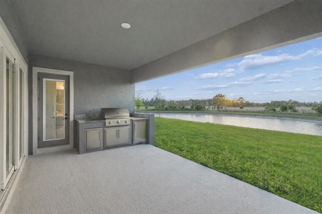 En Venta: $1,295,000 (5 camas, 4 baños, 4673 Pies cuadrados)