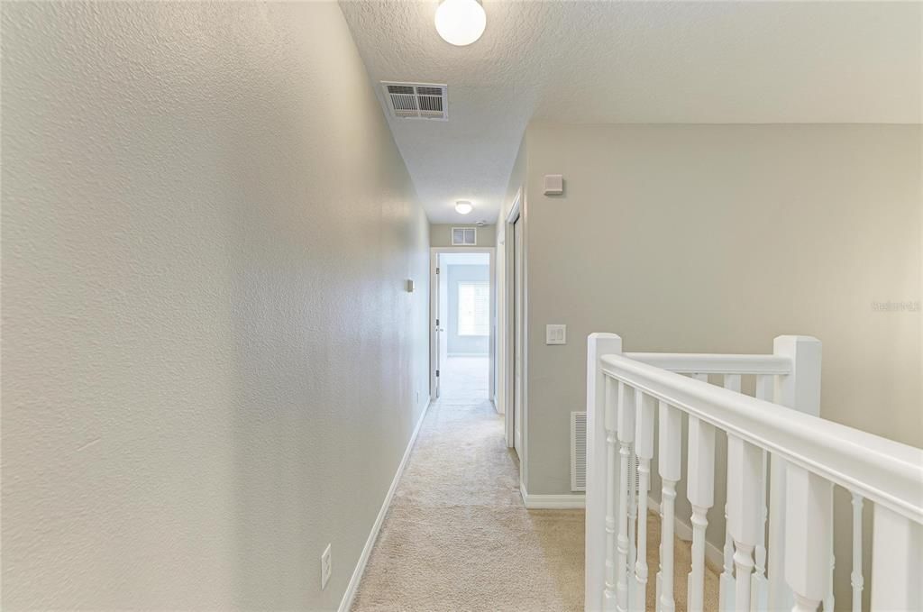Activo con contrato: $199,000 (2 camas, 2 baños, 1429 Pies cuadrados)