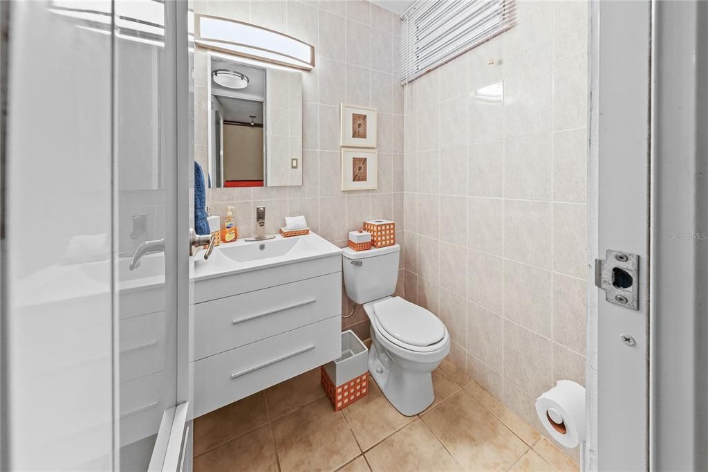 En Venta: $465,000 (4 camas, 3 baños, 2298 Pies cuadrados)