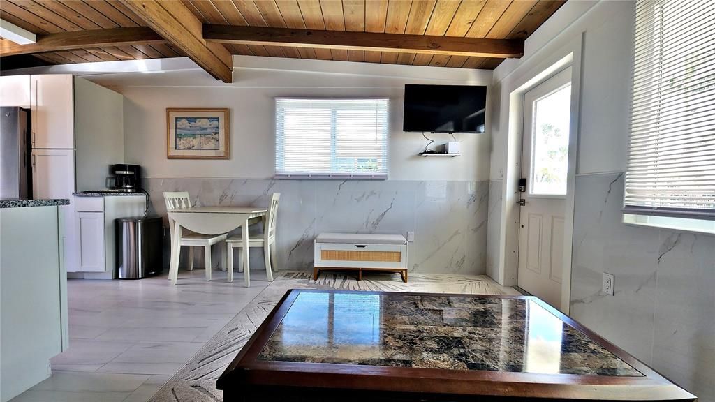 En Renta: $4,400 (2 camas, 1 baños, 572 Pies cuadrados)