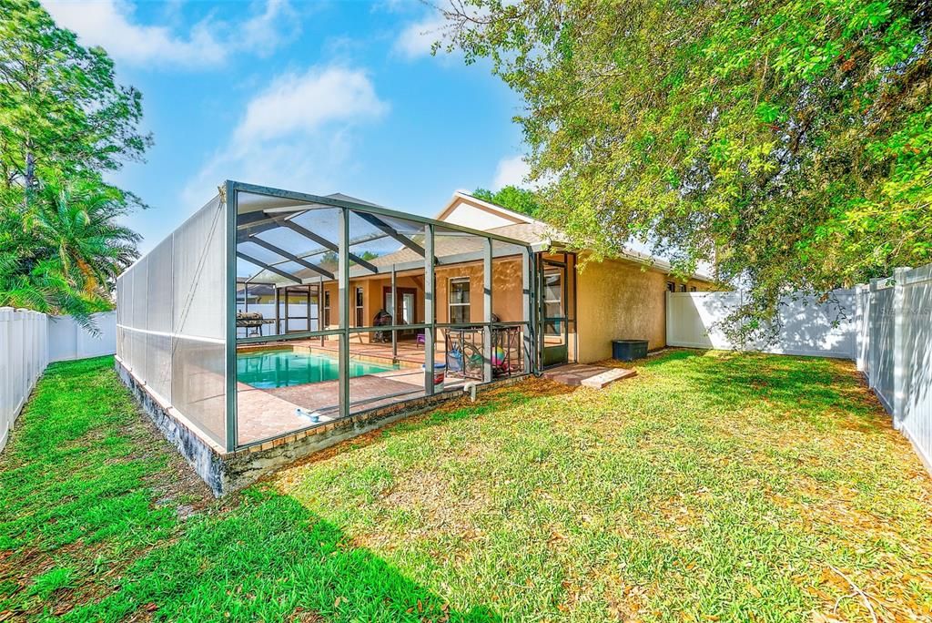 For Sale: $489,900 (4 beds, 2 baths, 2164 Square Feet)