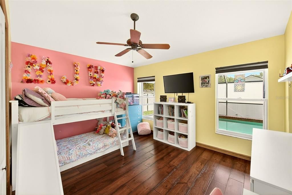 For Sale: $489,900 (4 beds, 2 baths, 2164 Square Feet)