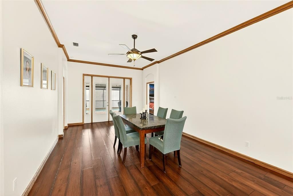 For Sale: $489,900 (4 beds, 2 baths, 2164 Square Feet)